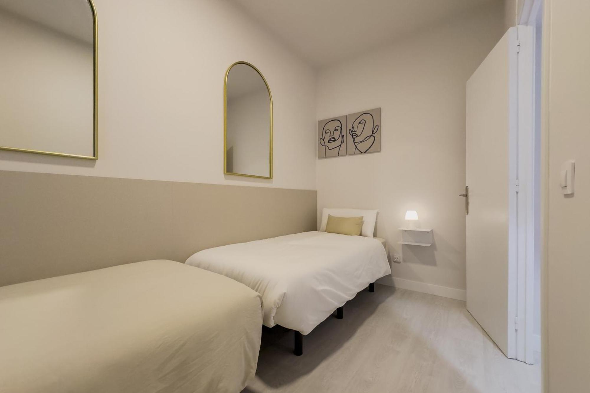 Barcelona Aura Apartments Оспиталет-де-Льобрегат Экстерьер фото